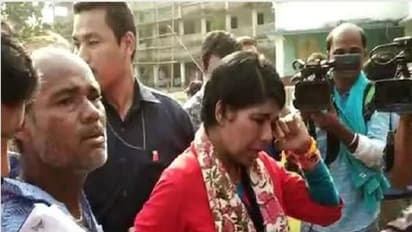 ভারতীর বিরুদ্ধে এফআইআর, গুলি কাণ্ডে পুলিশে হাতে আটক কেন্দ্রীয় বাহিনী