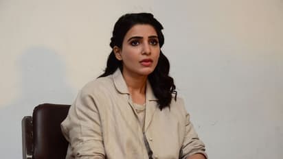 'ஆடை' பட அமலாபாலுக்கு போட்டியாக போஸ் கொடுத்த சமந்தா!