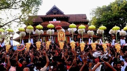 കൊവിഡ്: തൃശ്ശൂർ പൂരം നടത്തേണ്ടെന്ന് ധാരണ; ഗുരുവായൂരിൽ ഓൺലൈൻ വഴിപാടുകൾക്ക് സൗകര്യം