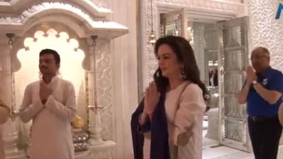 ದೇವರ ಕೋಣೆಯಲ್ಲಿ IPL ಟ್ರೋಫಿ ಇಟ್ಟು ಭಜನೆ ಮಾಡಿದ ನೀತಾ ಅಂಬಾನಿ!