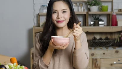 വേനല്ക്കാലത്ത് ചർമ്മം തിളങ്ങാന് ഇവ കഴിക്കാം