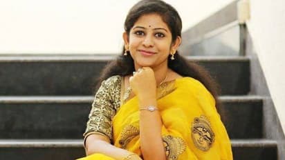 కరోనాకి పారసెటమాల్... సీఎం జగన్ పై సాధినేని యామిని ఫైర్