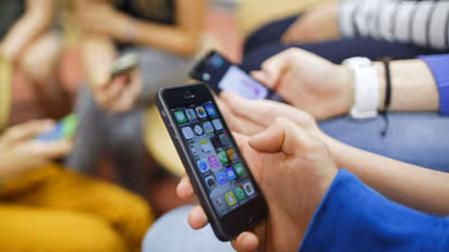 ഒരു ദിവസം അഞ്ച് മണിക്കൂറിലധികം ഫോൺ ഉപയോഗിക്കാറുണ്ടോ?