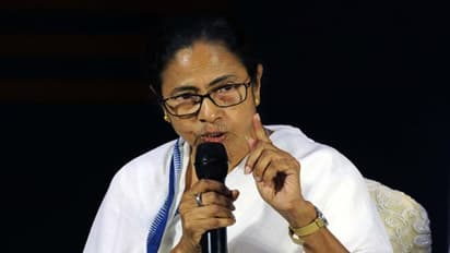 ದೀದಿಗೆ 10 ಲಕ್ಷ ಜೈ ಶ್ರೀರಾಮ್ ಅಂಚೆ ಕಾರ್ಡ್ ರವಾನಿಸಲು ನಿರ್ಧಾರ!