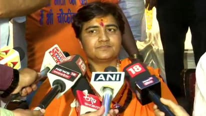 సుష్మా, జైట్లీ మరణాలు చేతబడి వల్లే: సాధ్వి సంచలన వ్యాఖ్యలు