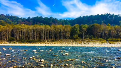 दिल्ली-एनसीआर में गर्मी की छुट्टियां शुरू, 500 किलोमीटर से कम दूरी पर हैं ये 7 वैकेशन डेस्टिनेशन