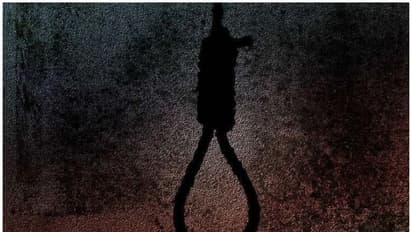 ആത്മഹത്യാക്കുറിപ്പ് മെയില് ചെയ്ത് മലയാളി വിദ്യാര്ത്ഥി ക്യാമ്പസിനുള്ളില് തൂങ്ങി മരിച്ചു