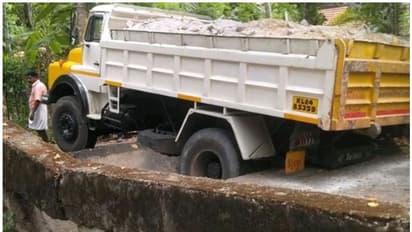 40 വര്ഷം പഴക്കമുള്ള പാലത്തില് ഒരു ലോറി കയറിയാല് ...?