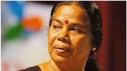 ഓക്സിജൻ വിതരണ കുത്തക ആരോപണം; പിടി തോമസിന് പികെ ശ്രീമതിയുടെ വക്കീൽ നോട്ടീസ്