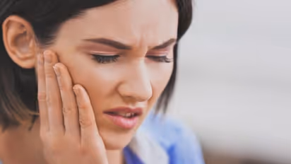 Oral health : പല്ലിന്റെയും മോണയുടെയും ആരോഗ്യത്തിന് ശ്രദ്ധിക്കേണ്ട ചില കാര്യങ്ങളിതാ...