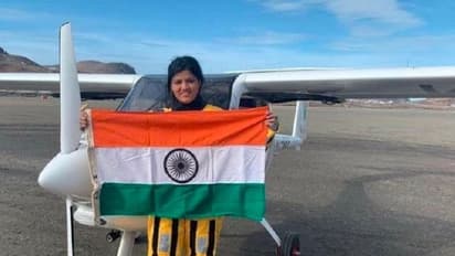 ৩৭ হাজার কিলোমিটার বিমান উড়িয়ে বিশ্ব রেকর্ড ভারতীয় নারীর, পার করলেন আটলান্টিক