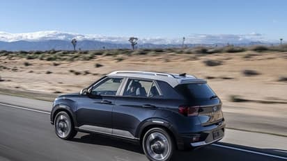 Photo Gallery: ಇತರ SUV ಕಾರಿಗಿಂತ ಹ್ಯುಂಡೈ ವೆನ್ಯೂ ಭಿನ್ನ ಯಾಕೆ?