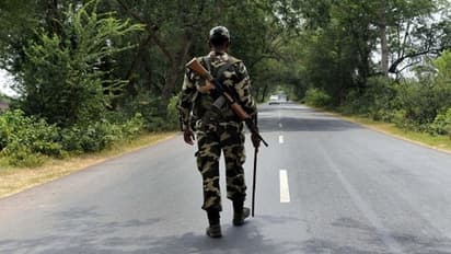 నాగాలాండ్‌లో దారుణం: ఉగ్రవాదులనే అనుమానంతో కాల్పులు,  13 మంది పౌరులు మృతి, ఉద్రిక్తత