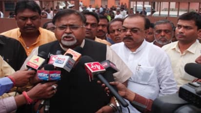 তোলাবাজি আর চলবে না, কলেজে ছাত্রভর্তি নিয়ে কড়া বার্তা পার্থর