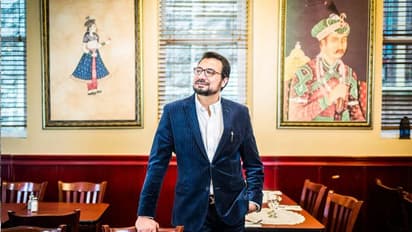 സൗജന്യമായി ഭക്ഷണം വിതരണം ചെയ്ത് റസ്റ്റോറന്റ് ഉടമ; അതിന് പിന്നിലൊരു കാരണമുണ്ട്!