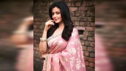 নিজের জন্ম মাসেই সন্তানযোগ কোয়েলের, অপেক্ষার দিন গুনছেন অভিনেত্রী