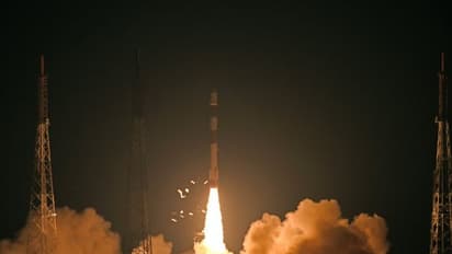 களத்தில் மீண்டும் இஸ்ரோ: வரும் 25-ம் தேதி 14 செயற்கைக்கோள்களுடன் விண்ணில் பாய்கிறது பிஎஸ்எல்வி சி47 ராக்கெட்...!