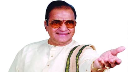 చంద్రబాబుకు చుక్కలు చూపించిన ఒంటరిపోరు