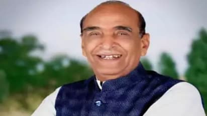 വോട്ടെണ്ണൽ കേന്ദ്രത്തിൽ വച്ച് കോൺഗ്രസ് നേതാവ് ഹൃദയാഘാതം മൂലം മരിച്ചു