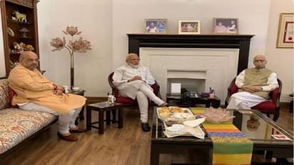 ಅಡ್ವಾಣಿ-ಜೋಷಿ ಭೇಟಿ ಮಾಡಿದ ಮೋದಿ-ಶಾ ಜೋಡಿ!