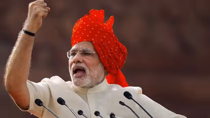 पीएम मोदी को कई देशों ने दिया है अपना शीर्ष सम्मान, देखें पूरी लिस्ट