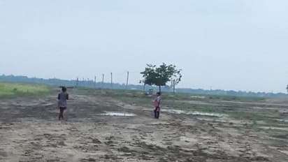 বিজেপি আসতেই কৃষকরা মিছিলে! সিঙ্গুরের সেই জমিতে শিল্পের দাবিতে সরব মানুষ