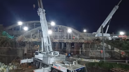 സ്ഫോടനത്തിലും പൊളിയാത്ത നാഗമ്പടം പാലം ഇന്ന് പൊളിക്കുന്നു