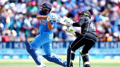 কিউইদের বিরুদ্ধে টসে জিতে আগে ব্যাট করছে ভারত! দলে কারা কারা সুযোগ পেলেন