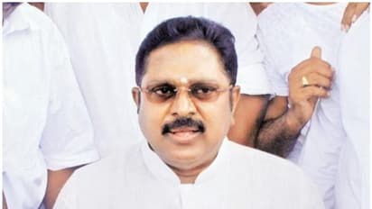 'വോട്ടിംഗ് മെഷീനില് തിരിമറി നടന്നു'; പരാതി നല്കുമെന്ന് ടിടിവി ദിനകരന്