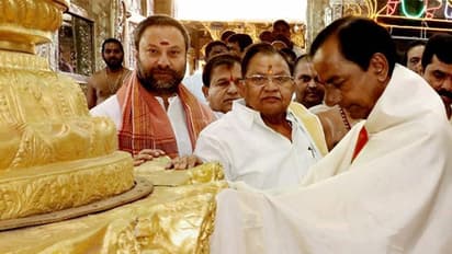 తిరుమల శ్రీవారిని దర్శించుకున్న కేసీఆర్