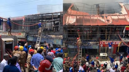 കൊച്ചി ബ്രോഡ് വേ മാര്ക്കറ്റില് വന്തീപിടുത്തം: നാല് കടകള് കത്തി നശിച്ചു