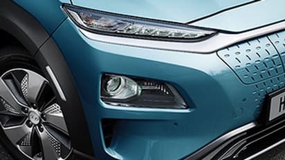 ಕಾರಿನ ಮುರಿದ ಹೆಡ್‌ಲೈಟ್ ಬದಲು ಟಾರ್ಚ್ ಅಳವಡಿಸಿದ ಮಾಲೀಕ; ಬಿತ್ತು ದುಬಾರಿ ದಂಡ!