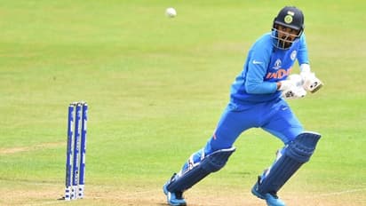 രാഹുല് നാലാം നമ്പറില് വരട്ടെ; പിന്തുണച്ച് പരിശീലകന്