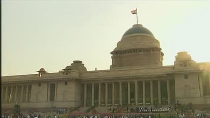 ಮೋದಿ 2.0 ಗೆ ಸಿದ್ಧಗೊಂಡ ಭಾರತ: ಪಟ್ಟಾಭಿಷೇಕಕ್ಕೆ ಕ್ಷಣಗಣನೆ!