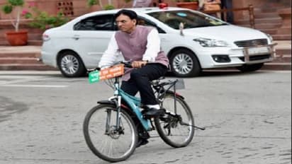ಮೋದಿ ಪ್ರಮಾಣ ವಚನಕ್ಕೆ ಸೈಕಲ್ ನಲ್ಲಿ ಬಂದ ಈ ಸಚಿವ!