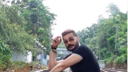 ভোজন রসিক বাঙালির কথা মাথায় রেখেই ছবির প্রযোজনায় প্রসেনজিৎ চট্টোপাধ্যায়