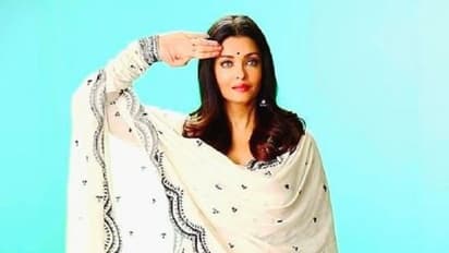 ಪುಲ್ವಾಮಾ ಹುತಾತ್ಮರಿಗೆ ಬಾಲಿವುಡ್ ಮಂದಿಯಿಂದ ಗಾನ ನಮನ