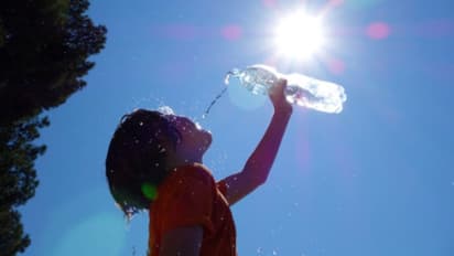 ഇന്നും പൊള്ളും; സംസ്ഥാനത്ത് ഉയർന്ന താപനില തുടരുന്നു, ഒറ്റപ്പെട്ടയിടങ്ങളിൽ മഴയ്ക്ക് സാധ്യത