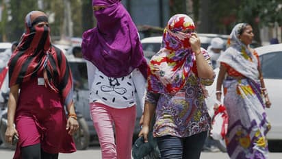 உஸ்ஸ்ஸ்.. அப்பாடா.. இன்றுடன் விடைபெறுகிறது  அக்னி நட்சத்திர வெயில்.. இனியாவது குறையுமா? 