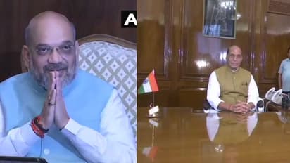 अमित शाह ने गृह मंत्रालय और राजनाथ सिंह ने रक्षा मंत्रालय में कार्यभार संभाला