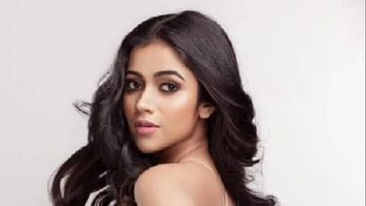 এশিয়া থেকে প্রথমবার মিস ওয়ার্ল্ড টিন খেতাব জিতলেন মুম্বইয়ের সুস্মিতা সিং