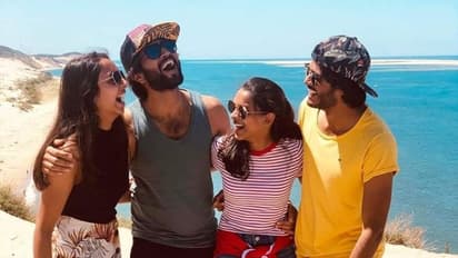 బీచ్ లో దేవరకొండ రౌడీస్!