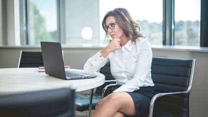 ক্রমেই বেড়ে চলেছে অফিসে সমস্যা! সমাধান পেতে মেনে চলুন বাস্তুর পাঁচটি টিপস