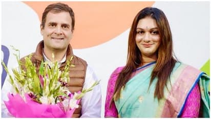 അപ്സര റെഡ്ഡി കോണ്ഗ്രസിൽ നിന്നും രാജിവച്ചു; എഐഎഡിഎംകെയില് ചേര്ന്നു