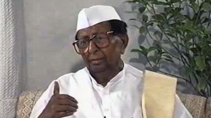 Decades after sacking Sitaram Kesri, Congress deletes his name from its website