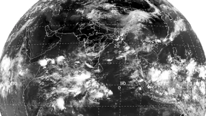Cyclone Vayu to hit Gujarat on June 13, NDRF deployed