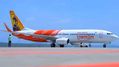 കോഴിക്കോടിനെ മലര്ത്തിയടിച്ച് കണ്ണൂര് വിമാനത്താവളം, ഇത് അതിശയകരമായ വളര്ച്ചയുടെ കഥ !