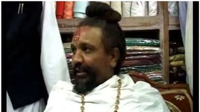 ഹെലികോപ്റ്റര് വേണമെന്ന് കമ്പ്യൂട്ടര് ബാബ; ആവശ്യം ചുമതലയേറ്റ് മിനിറ്റുകള്ക്കുള്ളില്