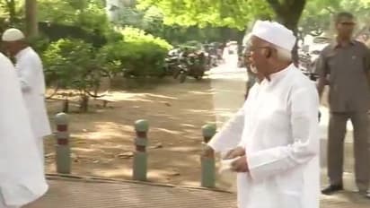 రంజాన్: క్రికెటర్ యూసుఫ్ సహా ప్రముఖుల నమాజు (ఫోటోలు)