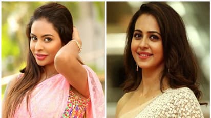 രാകുല് പ്രീതിനെ കണ്ടിട്ട് ഛര്ദ്ദിക്കാന് വന്നു, സായ് എന്റെ 'റൗഡി ബേബി'; ശ്രീ റെഡ്ഡി